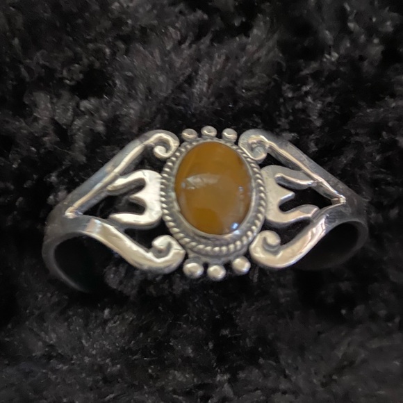 Jewelry - Sterling Silver Natural Gem Bracelet